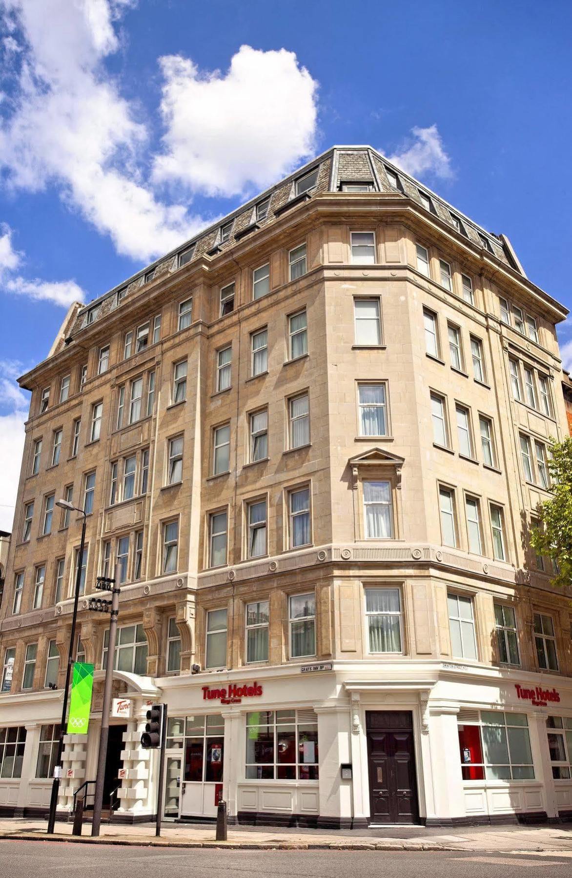 Point A Kings Cross - St Pancras 3* Londen